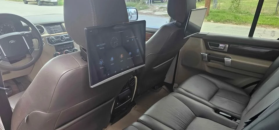 2012 Land Rover Discovery 4th Gen - Image 11 of 15