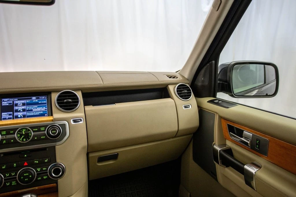 2012 Land Rover Discovery 4th Gen - Image 5 of 12