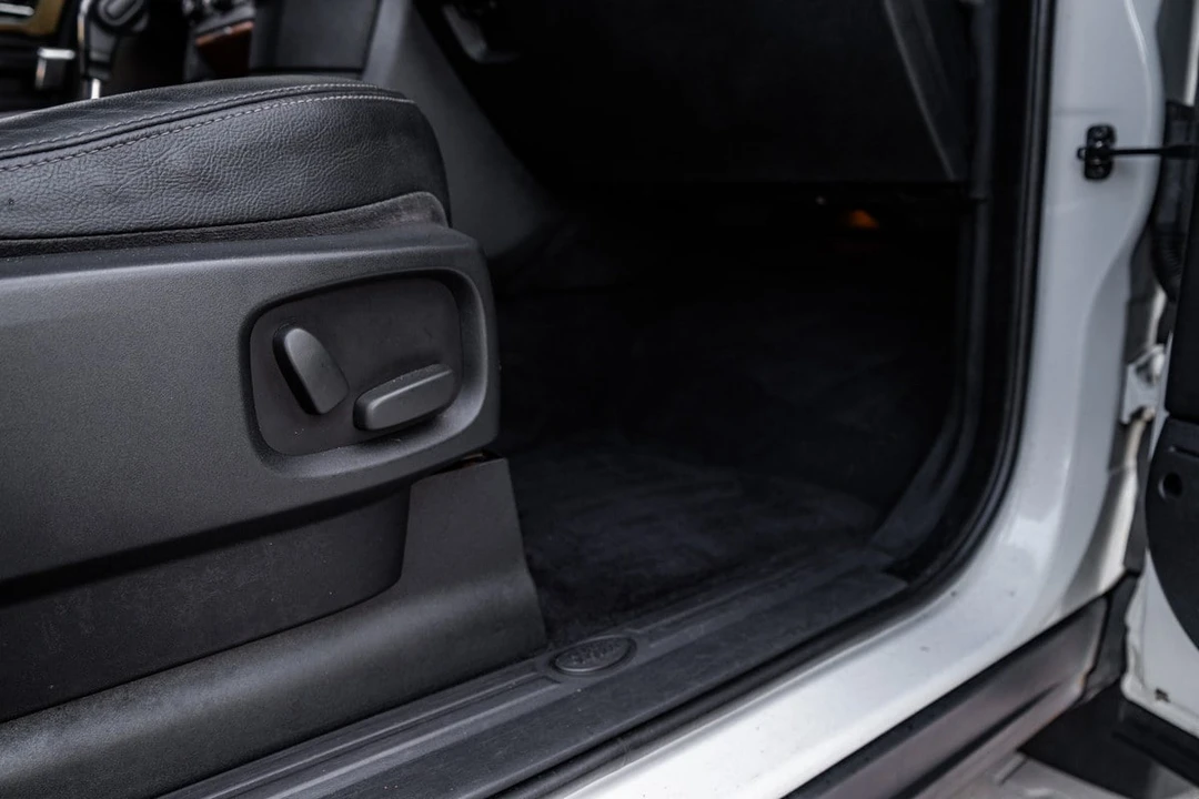 2012 Land Rover Discovery 4th Gen - Image 20 of 30