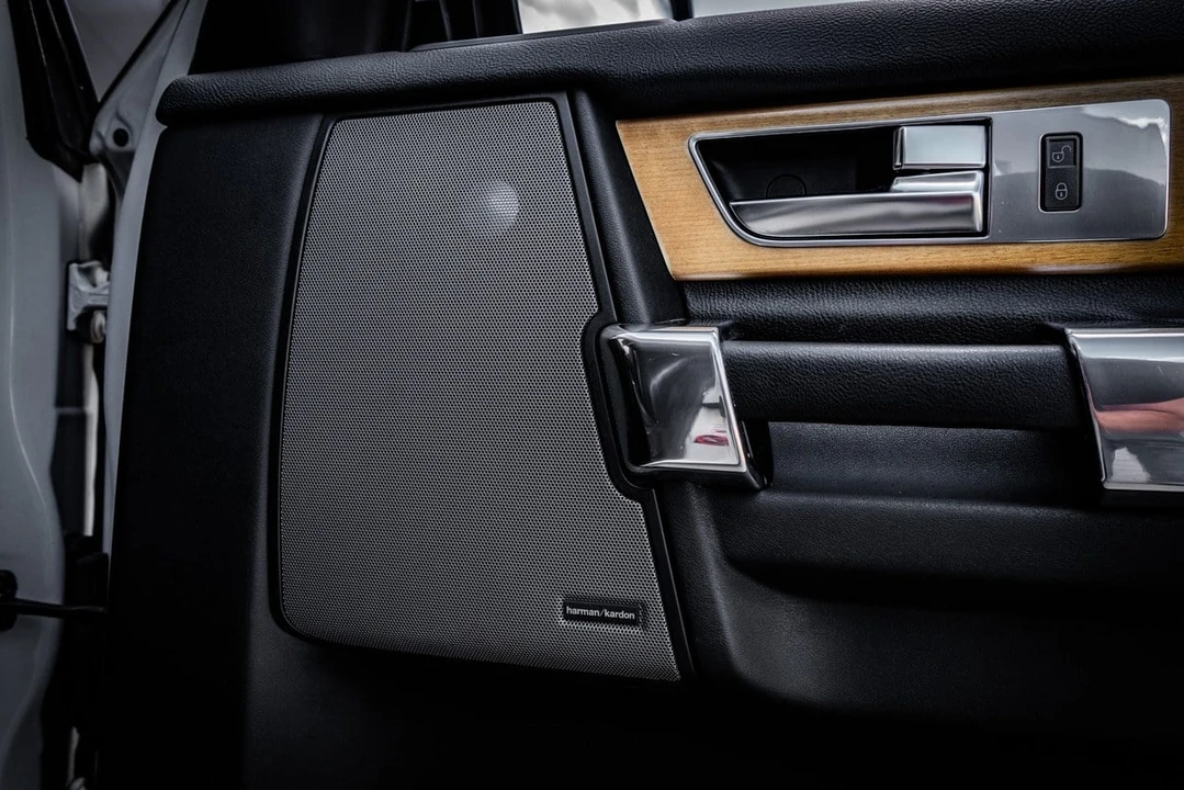 2012 Land Rover Discovery 4th Gen - Image 23 of 30