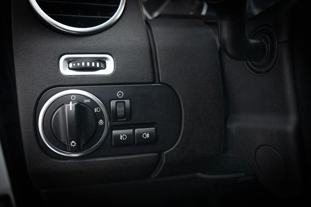2012 Land Rover Discovery 4th Gen - Image 29 of 30