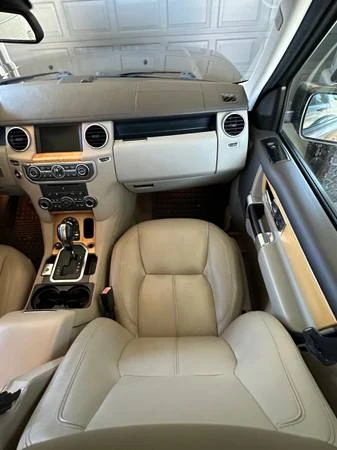 2012 Land Rover Discovery 4th Gen - Image 8 of 16