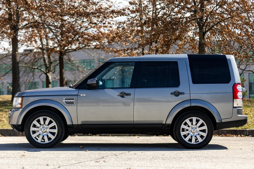 2012 Land Rover Discovery 4th Gen - Image 12 of 31