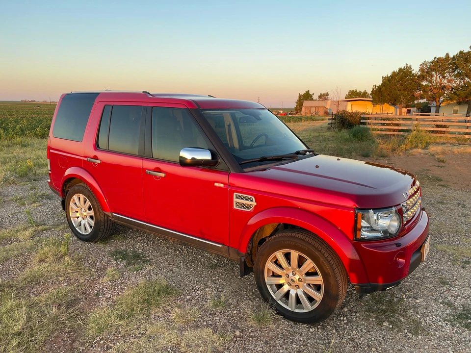 2012 Land Rover Discovery 4th Gen - Image 24 of 31