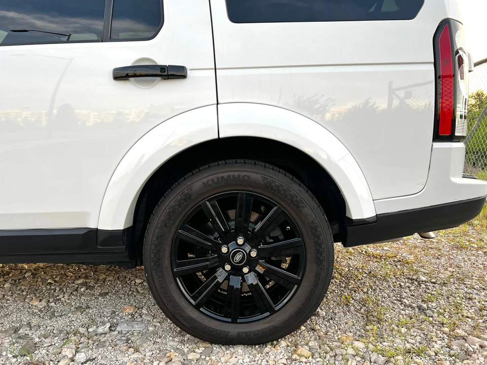 2012 Land Rover Discovery 4th Gen - Image 18 of 31