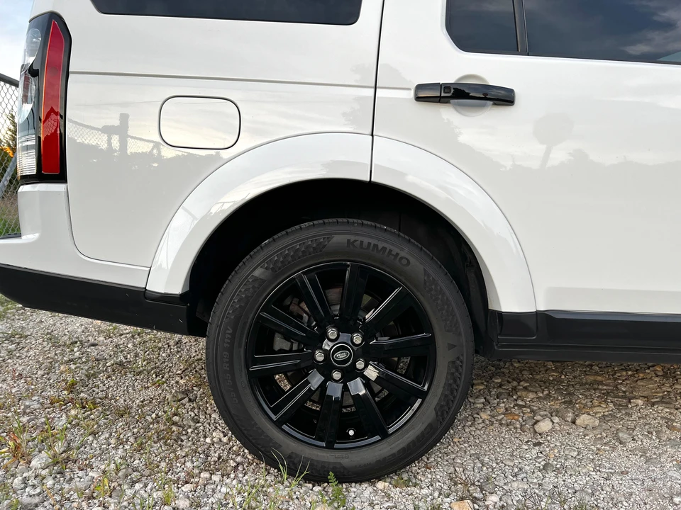 2012 Land Rover Discovery 4th Gen - Image 19 of 31