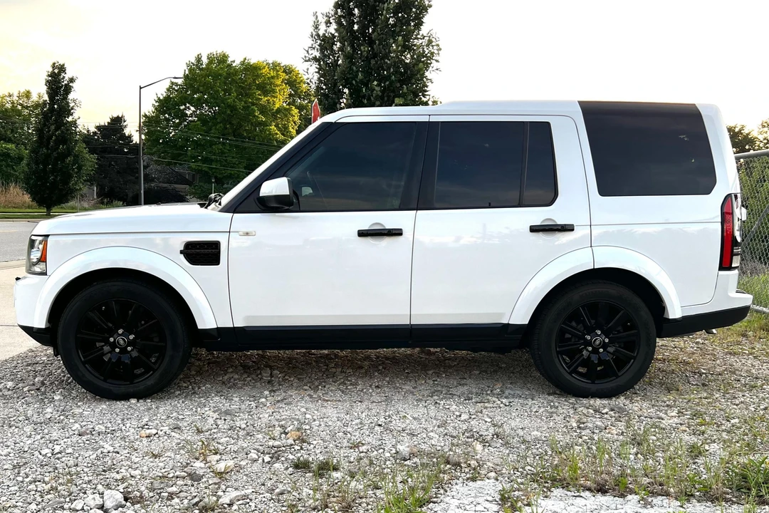 2012 Land Rover Discovery 4th Gen - Image 3 of 31