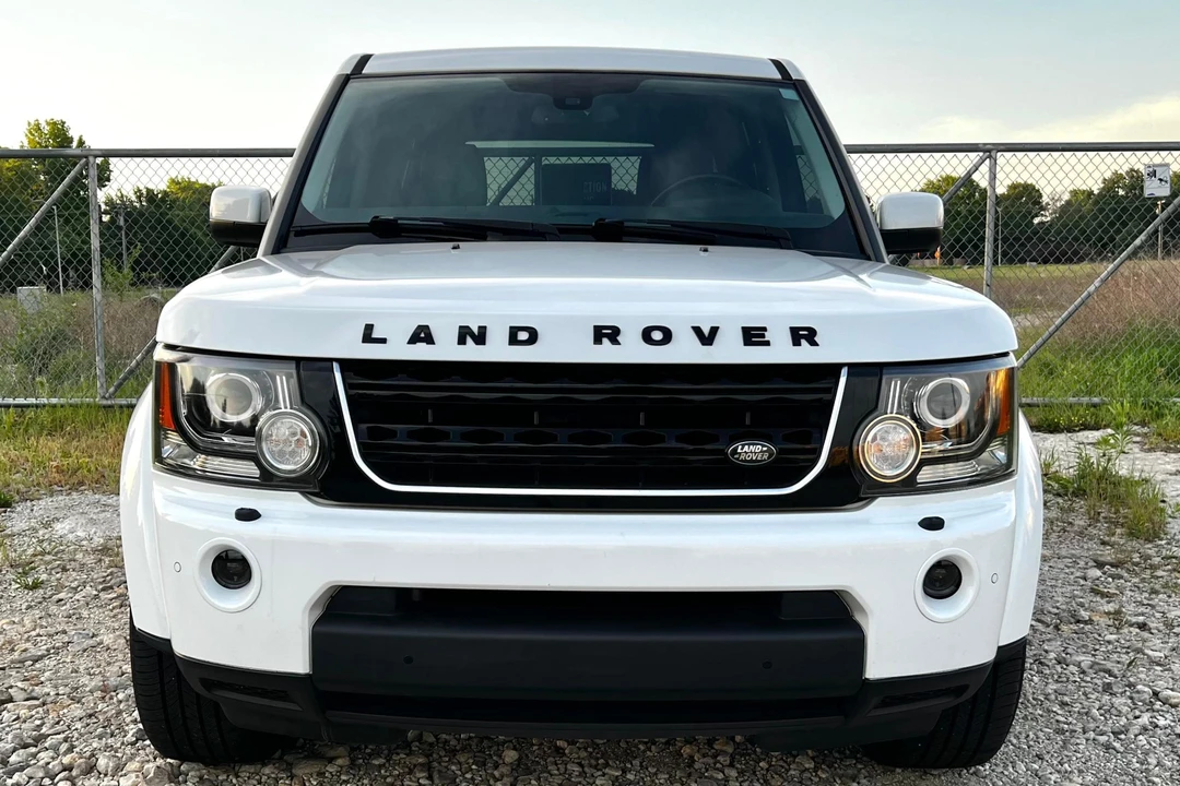 2012 Land Rover Discovery 4th Gen - Image 2 of 31