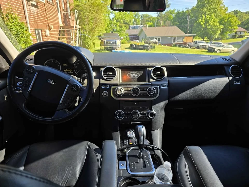 2012 Land Rover Discovery 4th Gen - Image 4 of 8