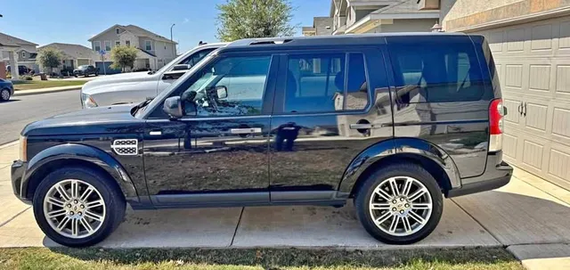 2012 Land Rover LR4 HSE LUX