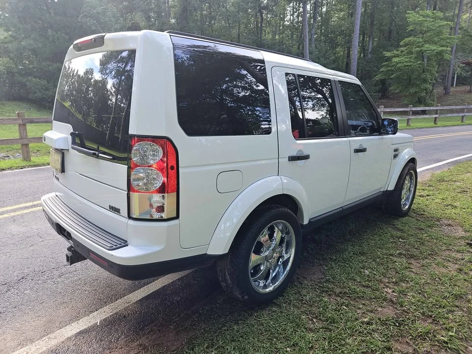 2012 Land Rover Discovery 4th Gen - Image 3 of 8