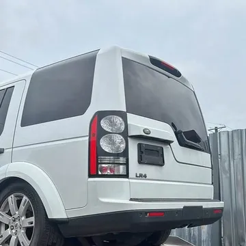 2012 Land Rover LR4 HSE LUX Sport Utility 4D
