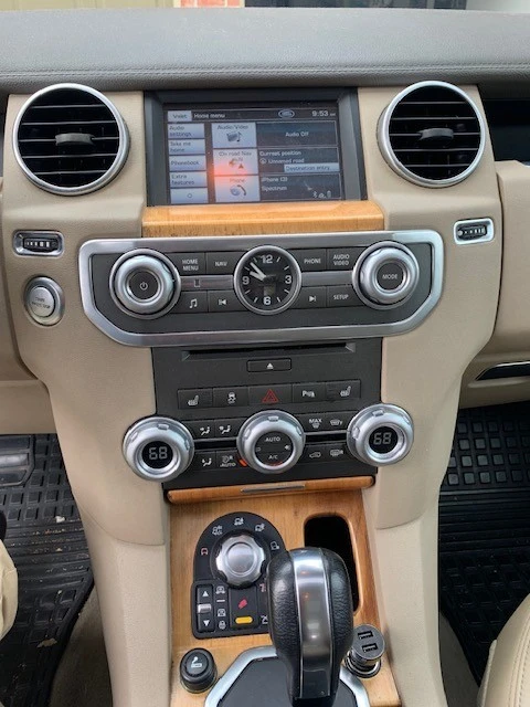 2012 Land Rover Discovery 4th Gen - Image 8 of 12