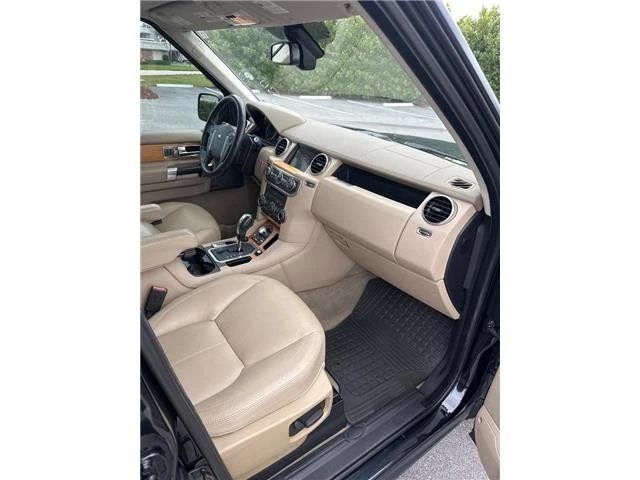 2012 Land Rover Discovery 4th Gen - Image 11 of 21