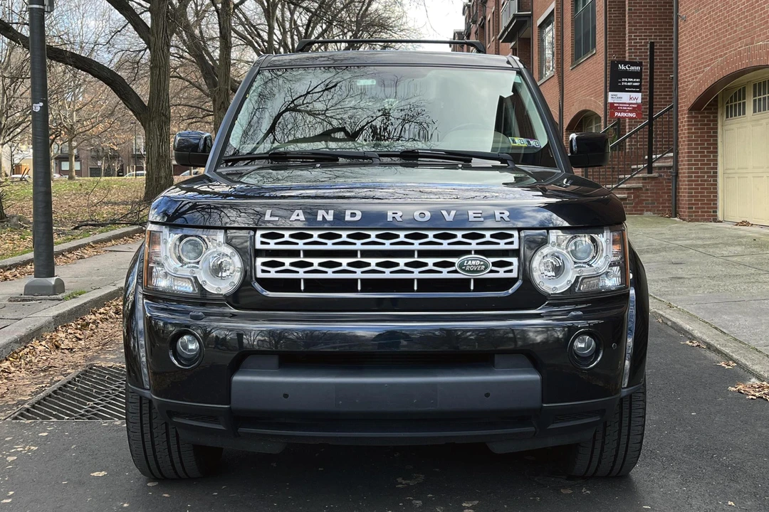 2012 Land Rover Discovery 4th Gen - Image 2 of 31
