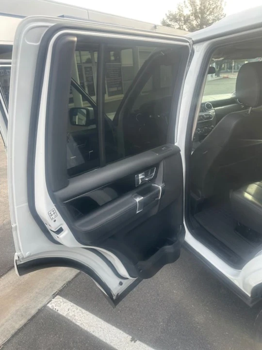 2012 Land Rover Discovery 4th Gen - Image 14 of 21