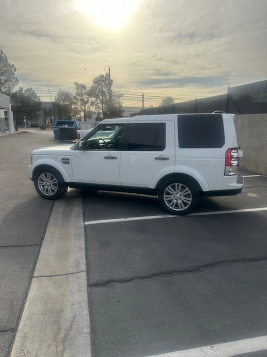 2012 Land Rover Discovery 4th Gen - Image 4 of 21