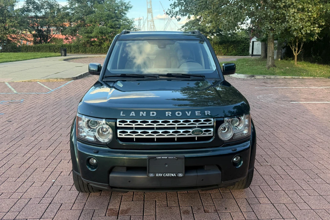 2012 Land Rover Discovery 4th Gen - Image 2 of 31
