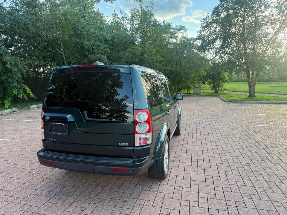 2012 Land Rover Discovery 4th Gen - Image 18 of 31