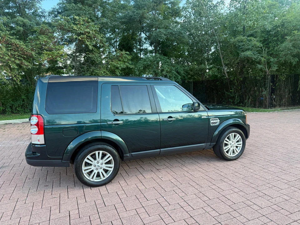 2012 Land Rover Discovery 4th Gen - Image 25 of 31