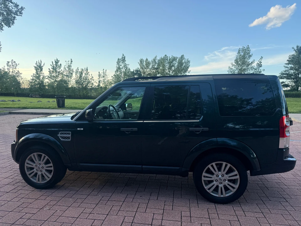 2012 Land Rover Discovery 4th Gen - Image 10 of 31