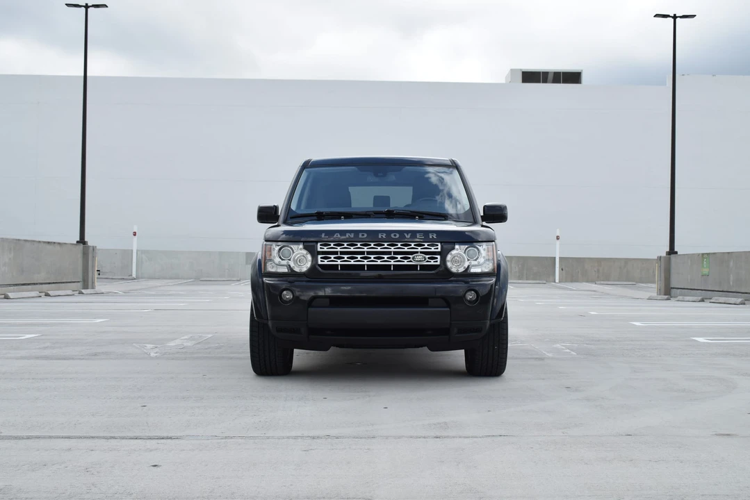 2012 Land Rover Discovery 4th Gen - Image 8 of 31