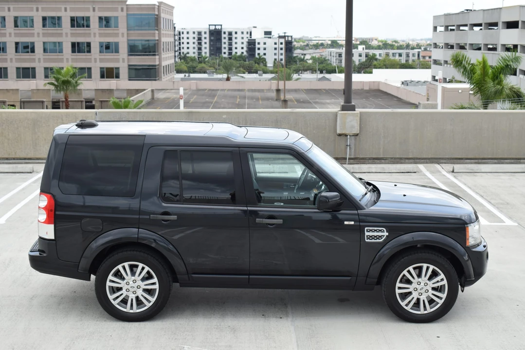 2012 Land Rover Discovery 4th Gen - Image 19 of 31
