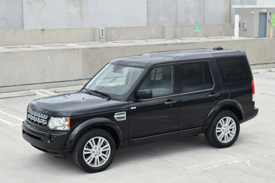 2012 Land Rover Discovery 4th Gen - Image 2 of 31