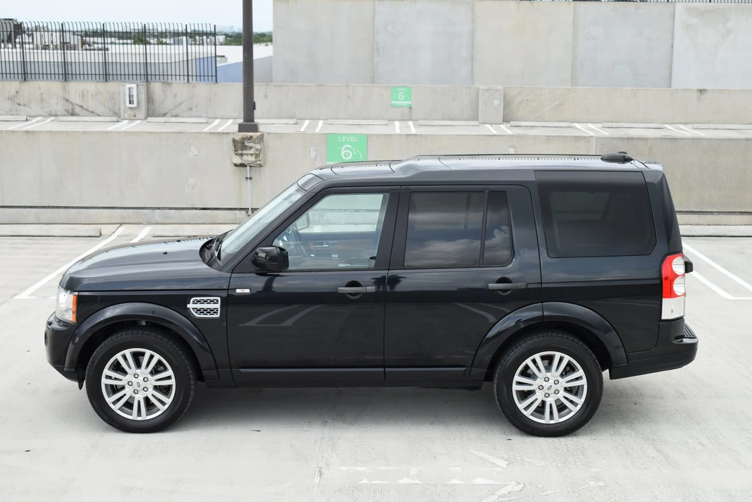 2012 Land Rover Discovery 4th Gen - Image 30 of 31