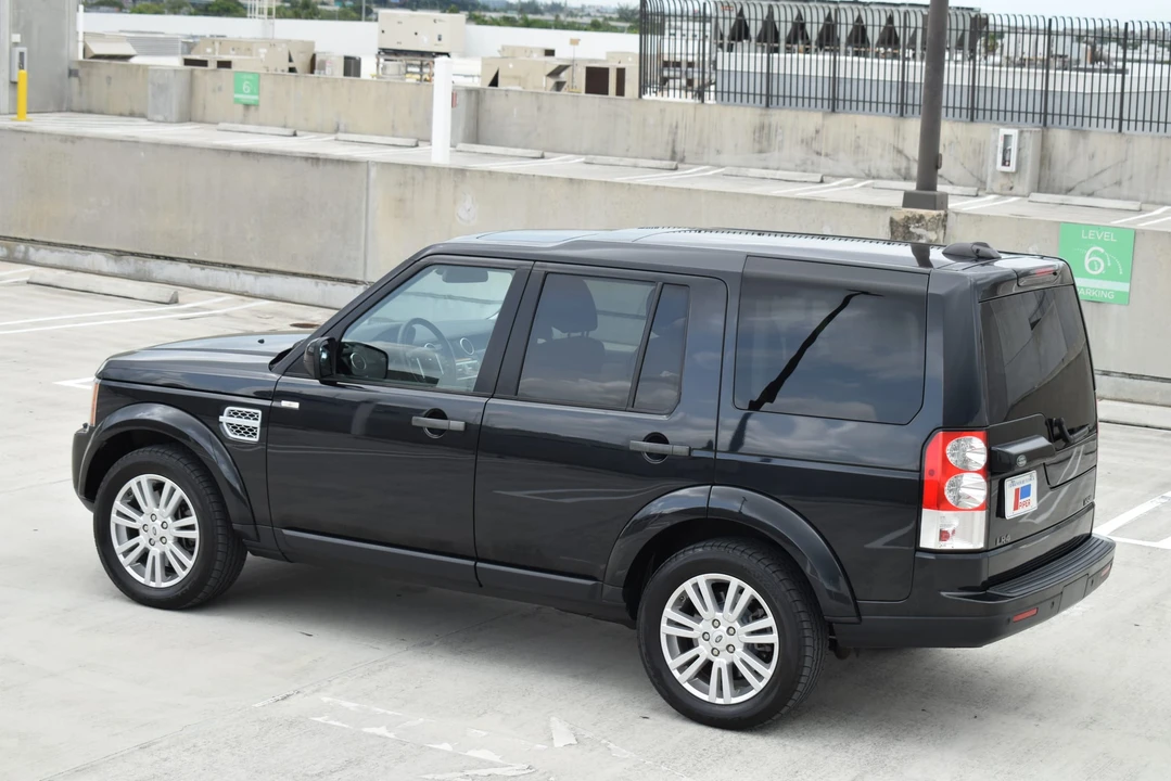 2012 Land Rover Discovery 4th Gen - Image 28 of 31