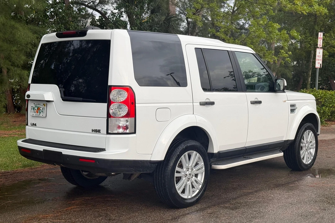 2012 Land Rover Discovery 4th Gen - Image 5 of 31