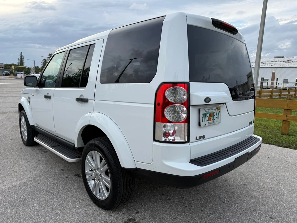 2012 Land Rover Discovery 4th Gen - Image 10 of 31