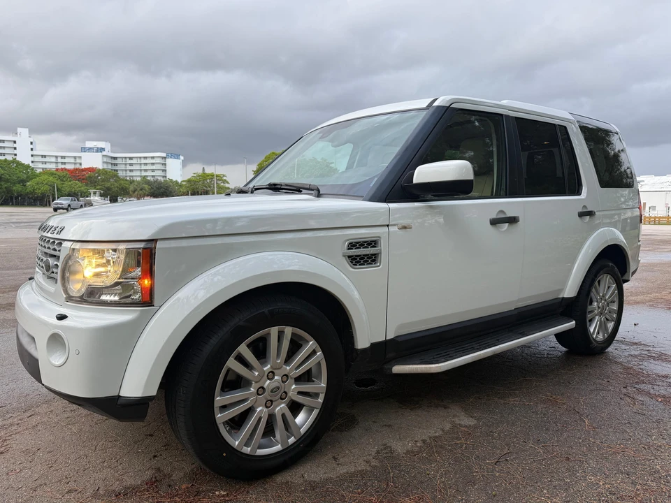 2012 Land Rover Discovery 4th Gen - Image 7 of 31