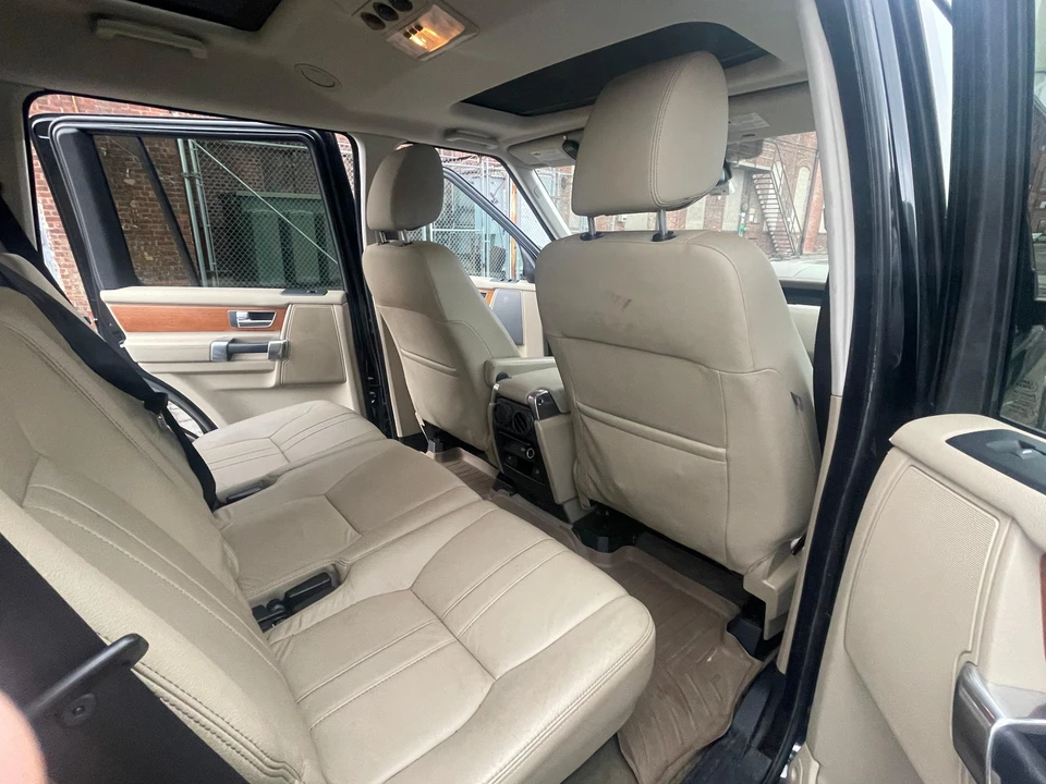2012 Land Rover Discovery 4th Gen - Image 29 of 31