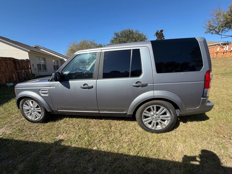 2012 Land Rover Discovery 4th Gen - Image 7 of 16