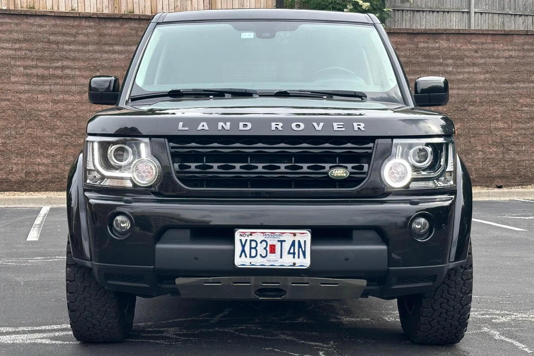 2012 Land Rover Discovery 4th Gen - Image 2 of 10
