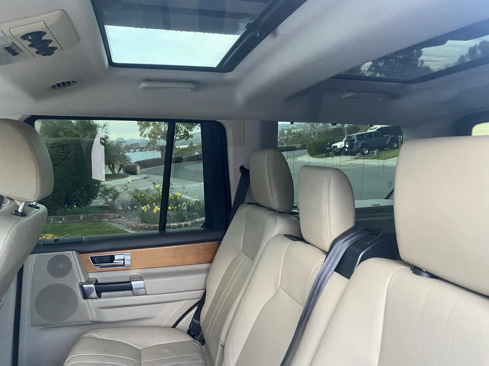 2012 Land Rover Discovery 4th Gen - Image 21 of 21