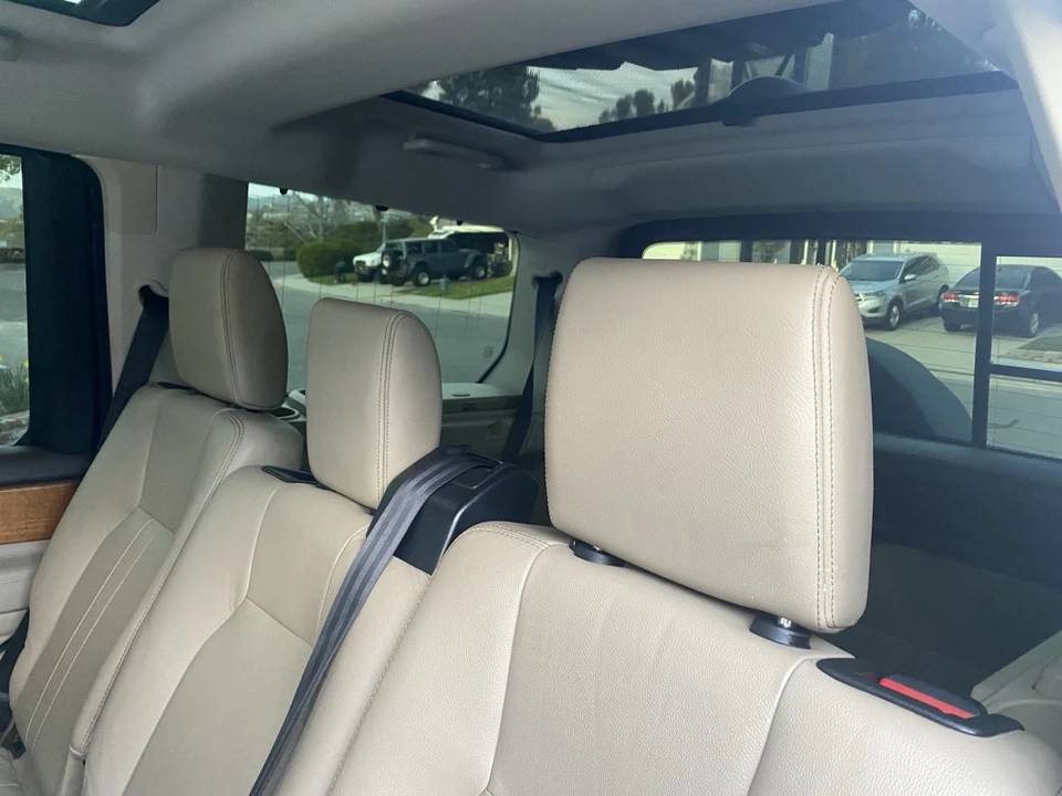 2012 Land Rover Discovery 4th Gen - Image 16 of 21