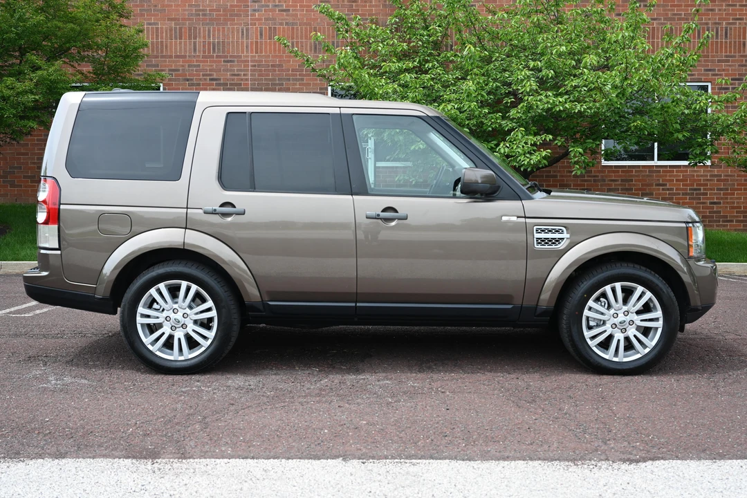 2012 Land Rover Discovery 4th Gen - Image 20 of 31