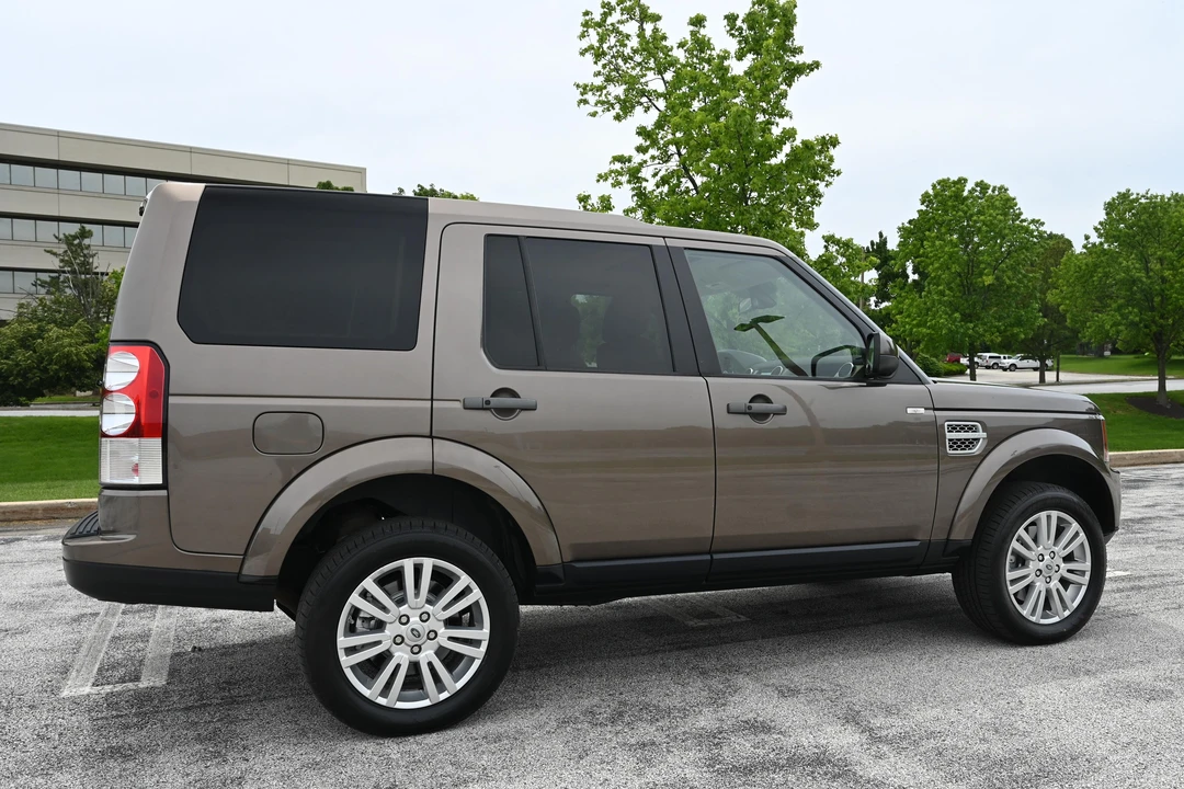 2012 Land Rover Discovery 4th Gen - Image 16 of 31