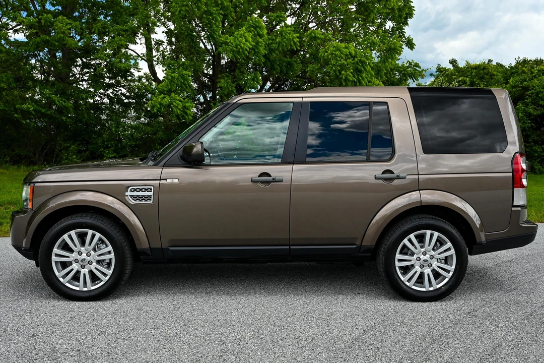 2012 Land Rover Discovery 4th Gen - Image 3 of 31