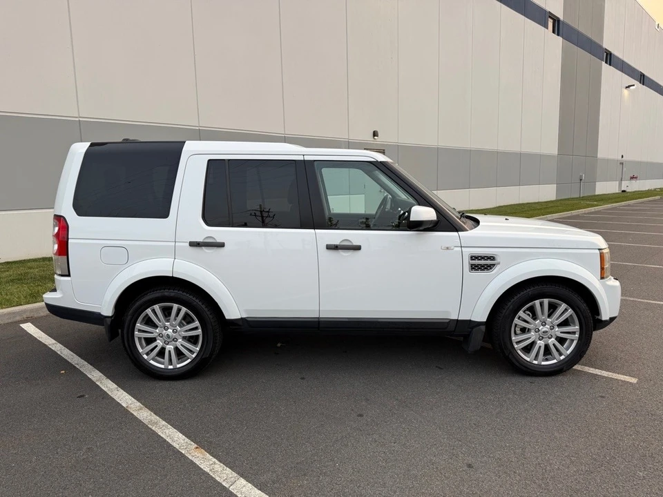 2012 Land Rover Discovery 4th Gen - Image 4 of 12