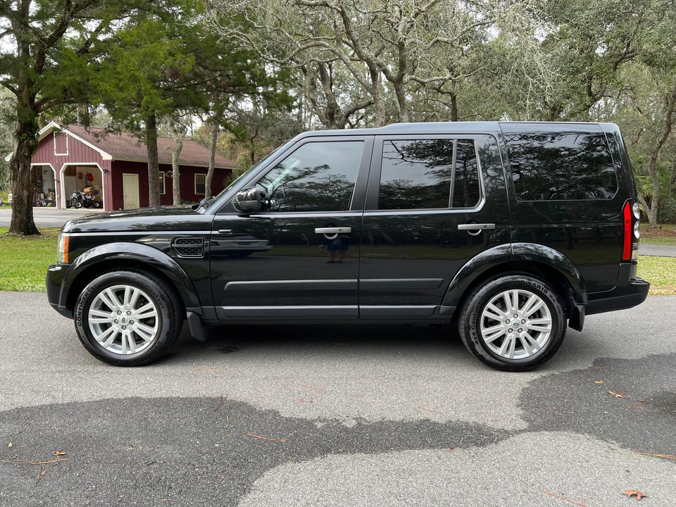 2012 Land Rover Discovery 4th Gen - Image 11 of 31