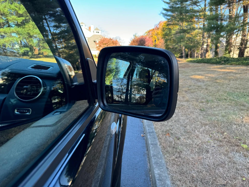 2012 Land Rover Discovery 4th Gen - Image 19 of 31