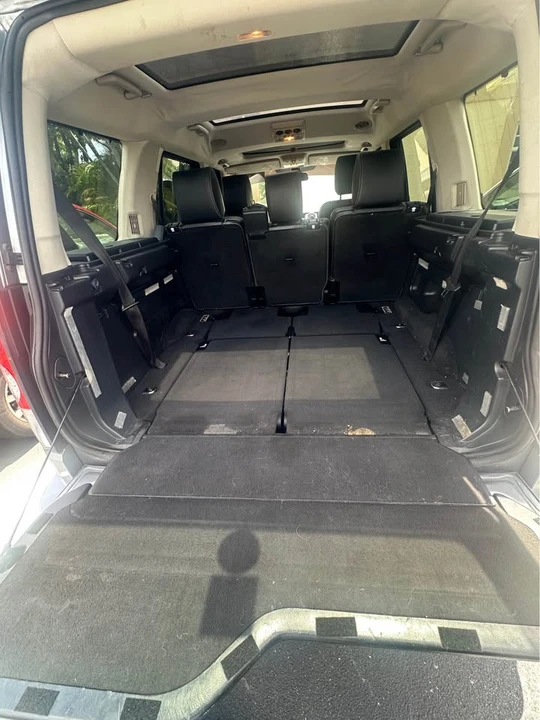 2012 Land Rover Discovery 4th Gen - Image 10 of 11