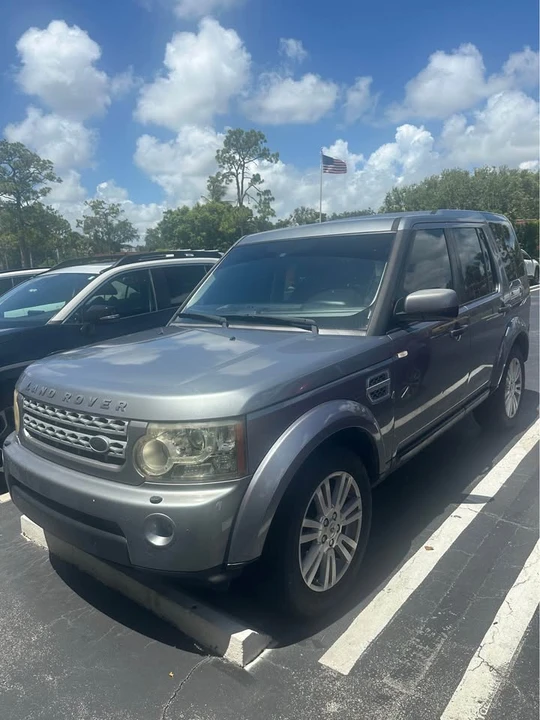 2012 Land Rover Discovery 4th Gen - Image 3 of 11