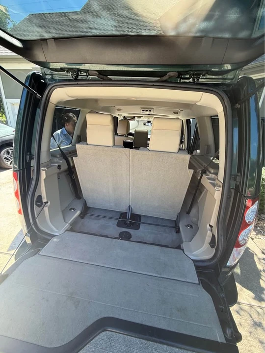 2012 Land Rover Discovery 4th Gen - Image 10 of 19