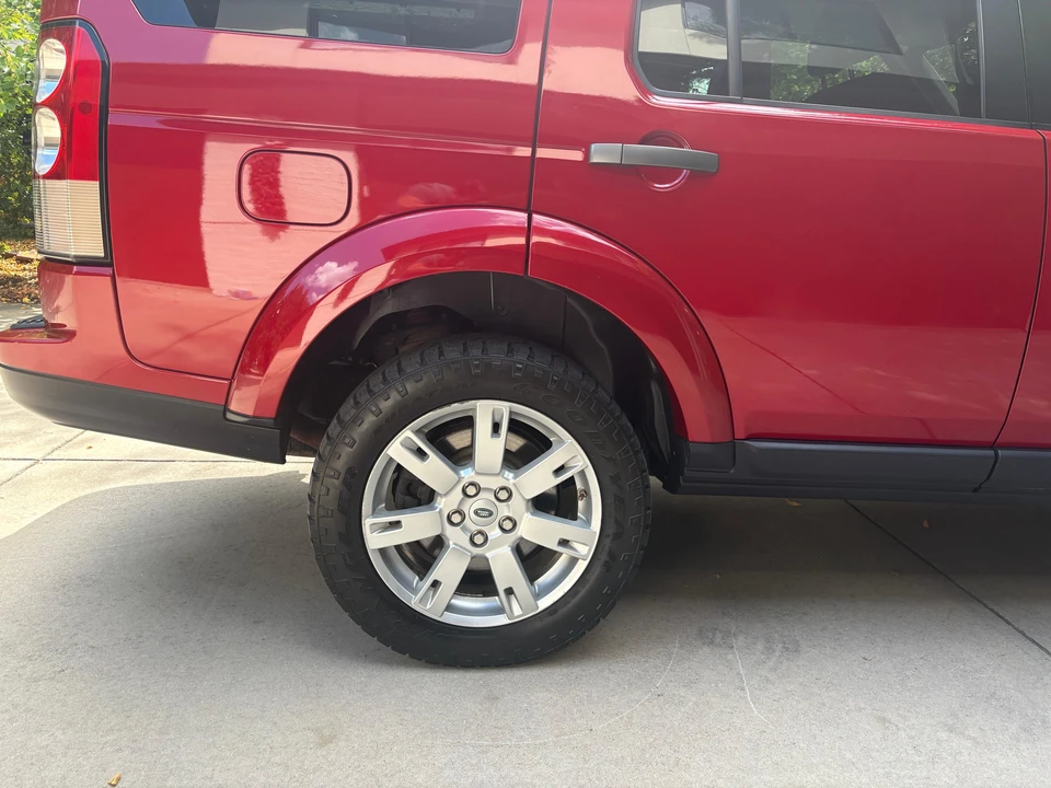2012 Land Rover Discovery 4th Gen - Image 17 of 31