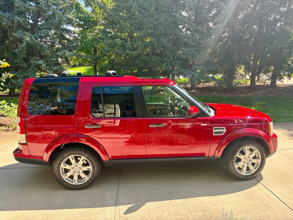 2012 Land Rover Discovery 4th Gen - Image 13 of 31
