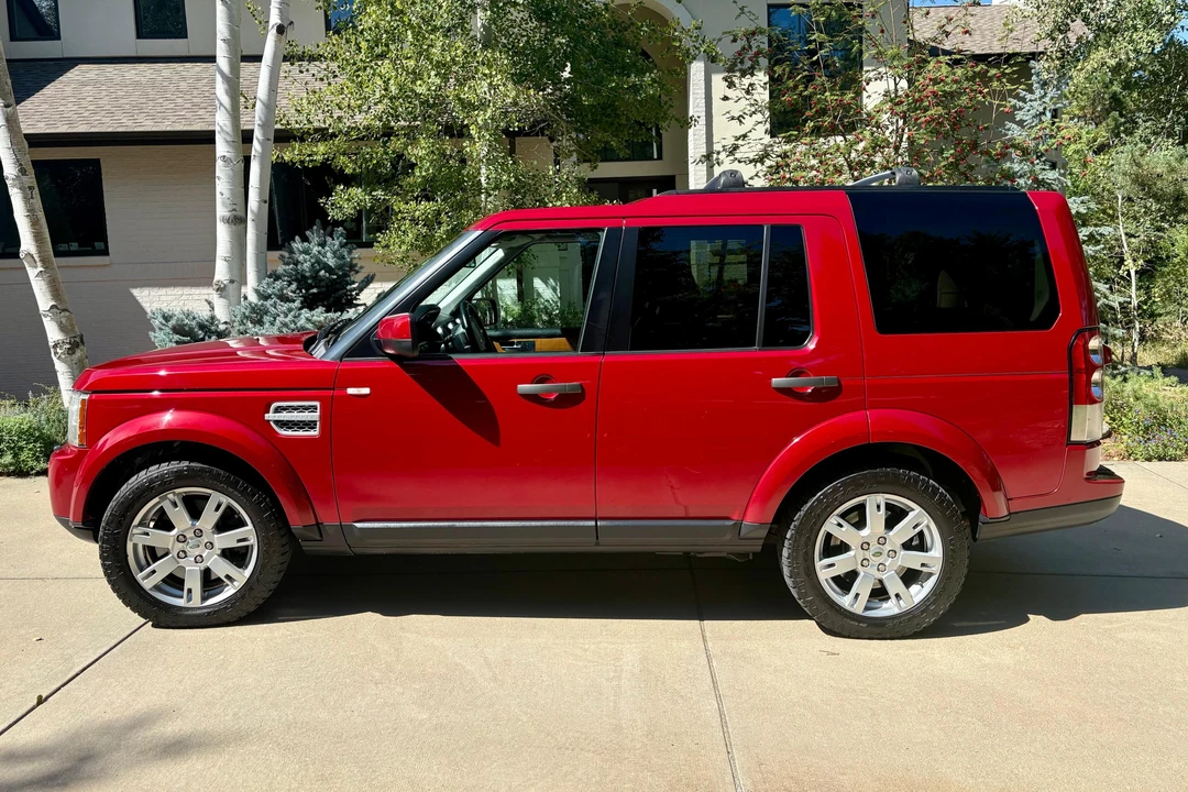 2012 Land Rover Discovery 4th Gen - Image 3 of 31